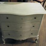 97 8100 CHEST OF DRAWERS